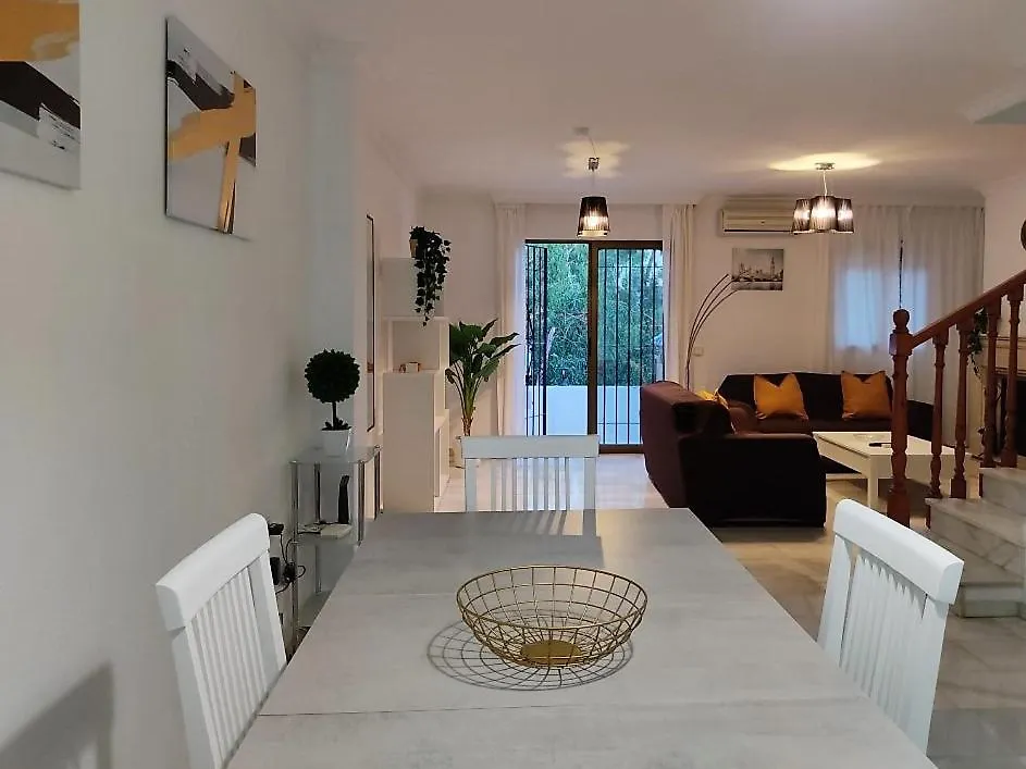 Сasa de vacaciones Helsinki chalet adosado Villa Benalmádena España